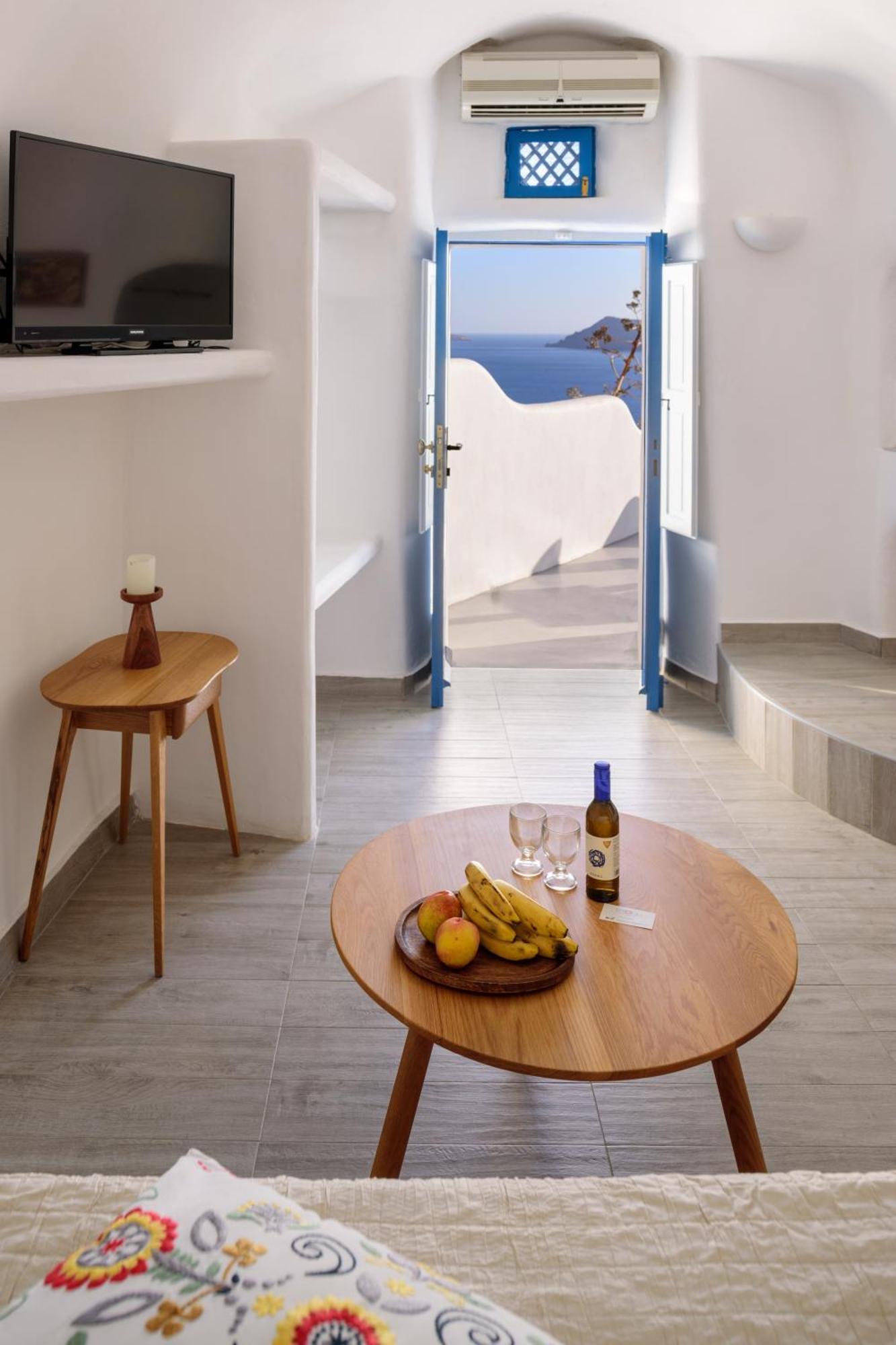 Strogili Aparthotel Oía Exteriör bild